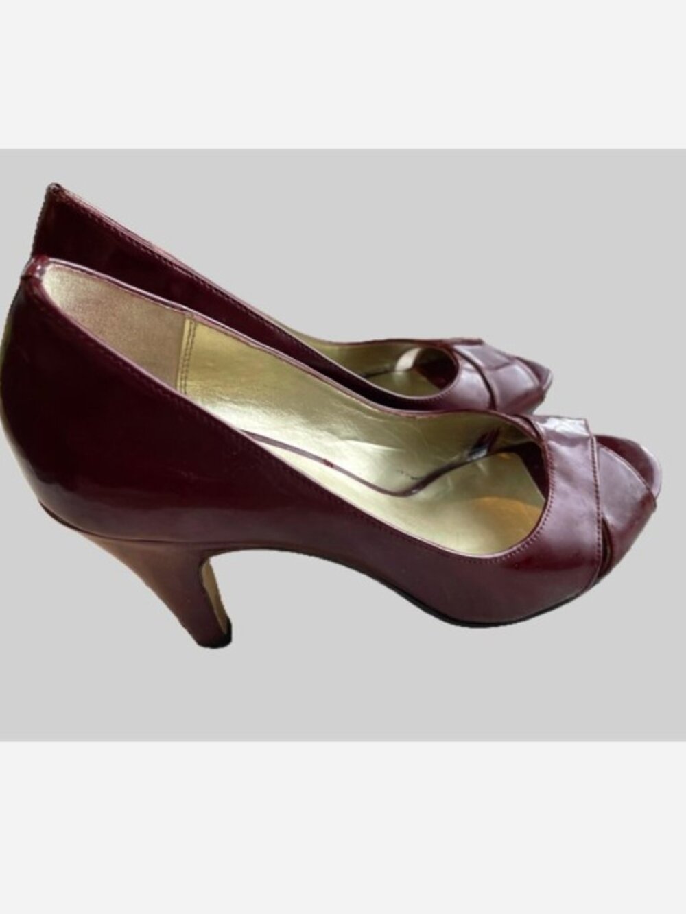 Anne Klein Patent Red Wine Heels – Size 8